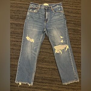 Abercrombie Ultra High Rise Ankle Straight Jean